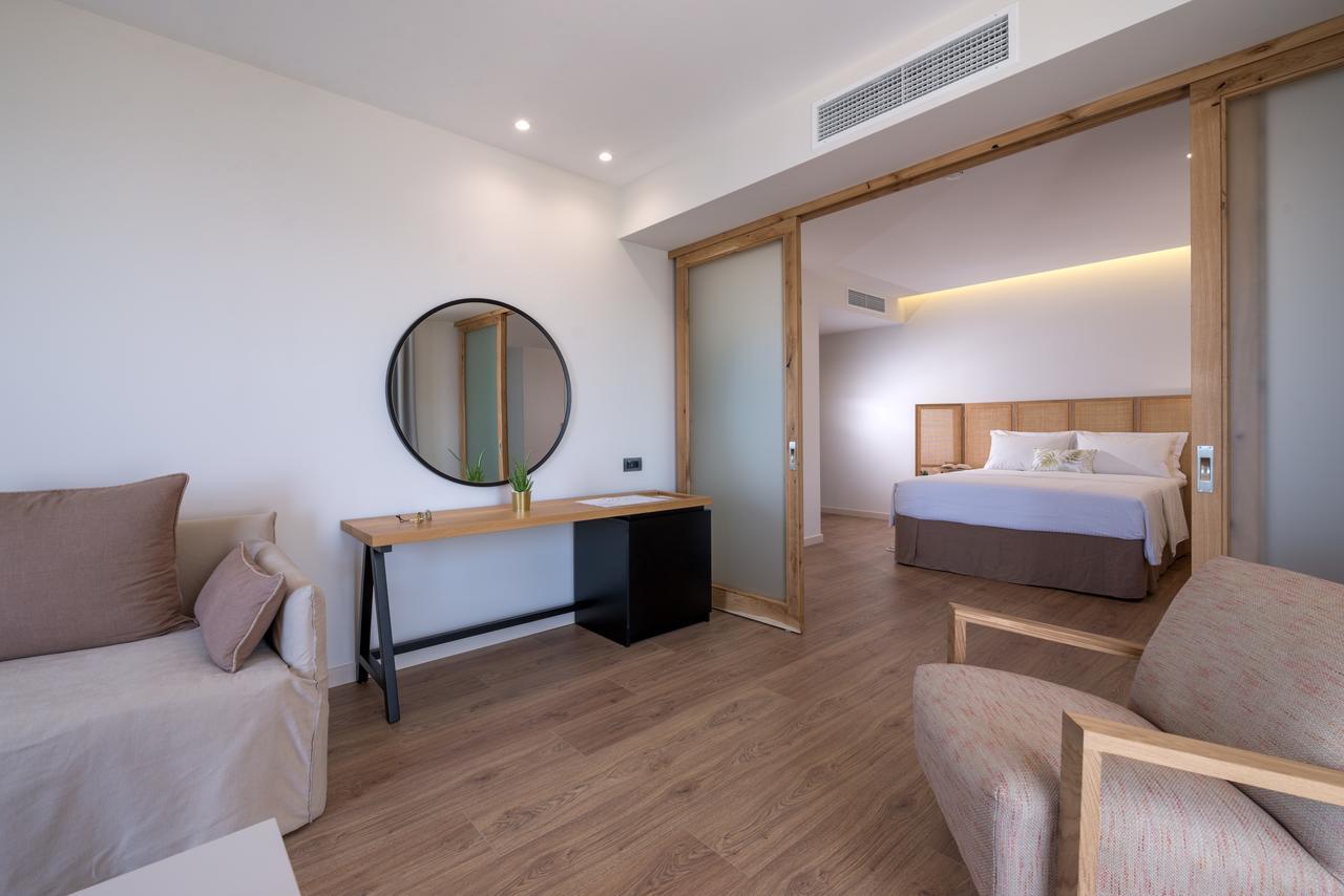 Glow Boutique Hotel & Suites Sarandë Exterior foto